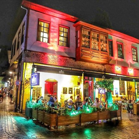Lords Hostel & Pub Antalya Exterior photo
